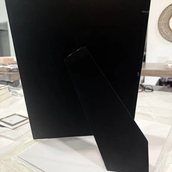 Pottery Barn Classic Frame - Picture 4 of 7